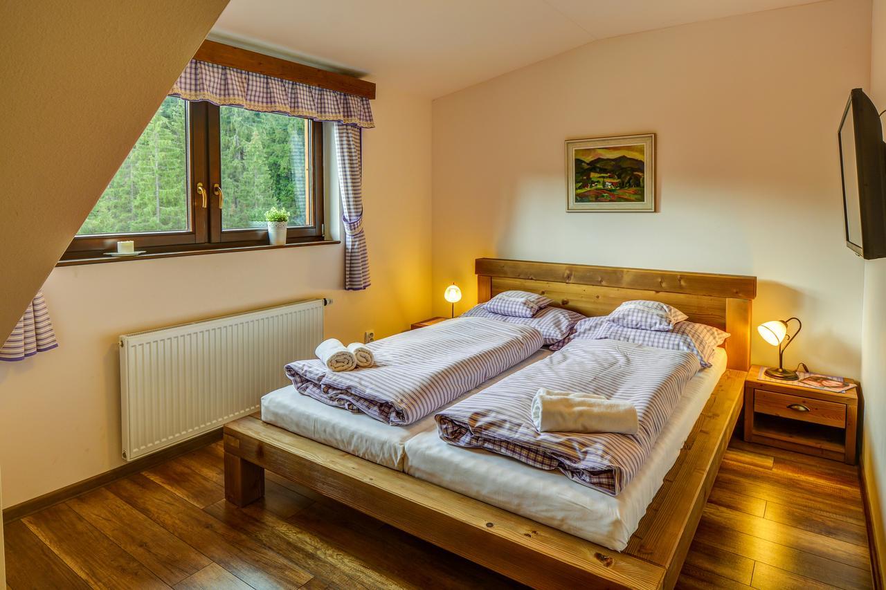 Wellness Hotel Ondrasuv Dvur Bila  Exterior foto